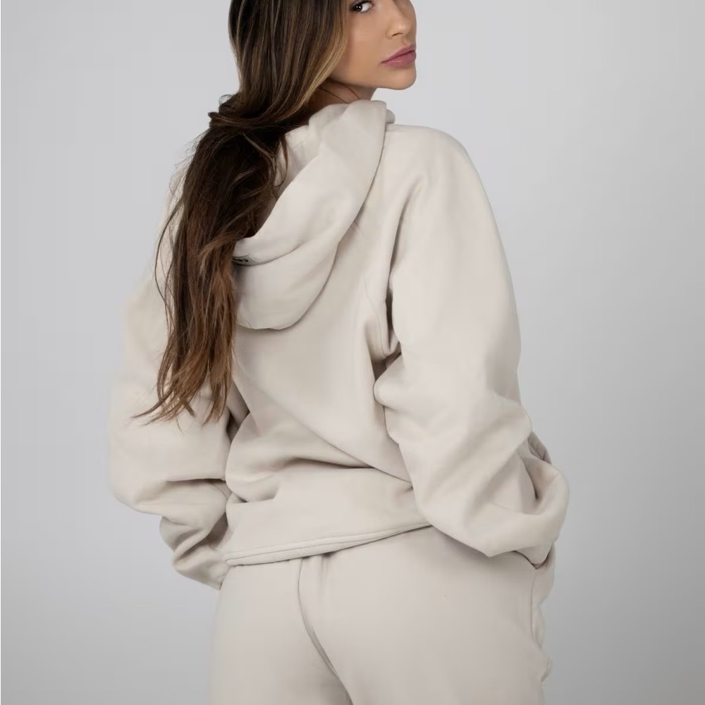 Comfrt Women's ‘Tranquil’ Hoodie & Sweatpants - Both Size L - Picture 6 of 9